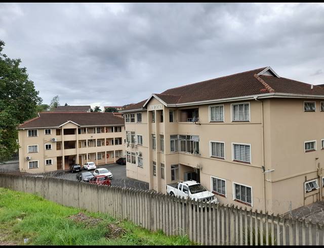 3 BEDROOM APARTMENT FOR SALE IN TONGAAT CENTRAL